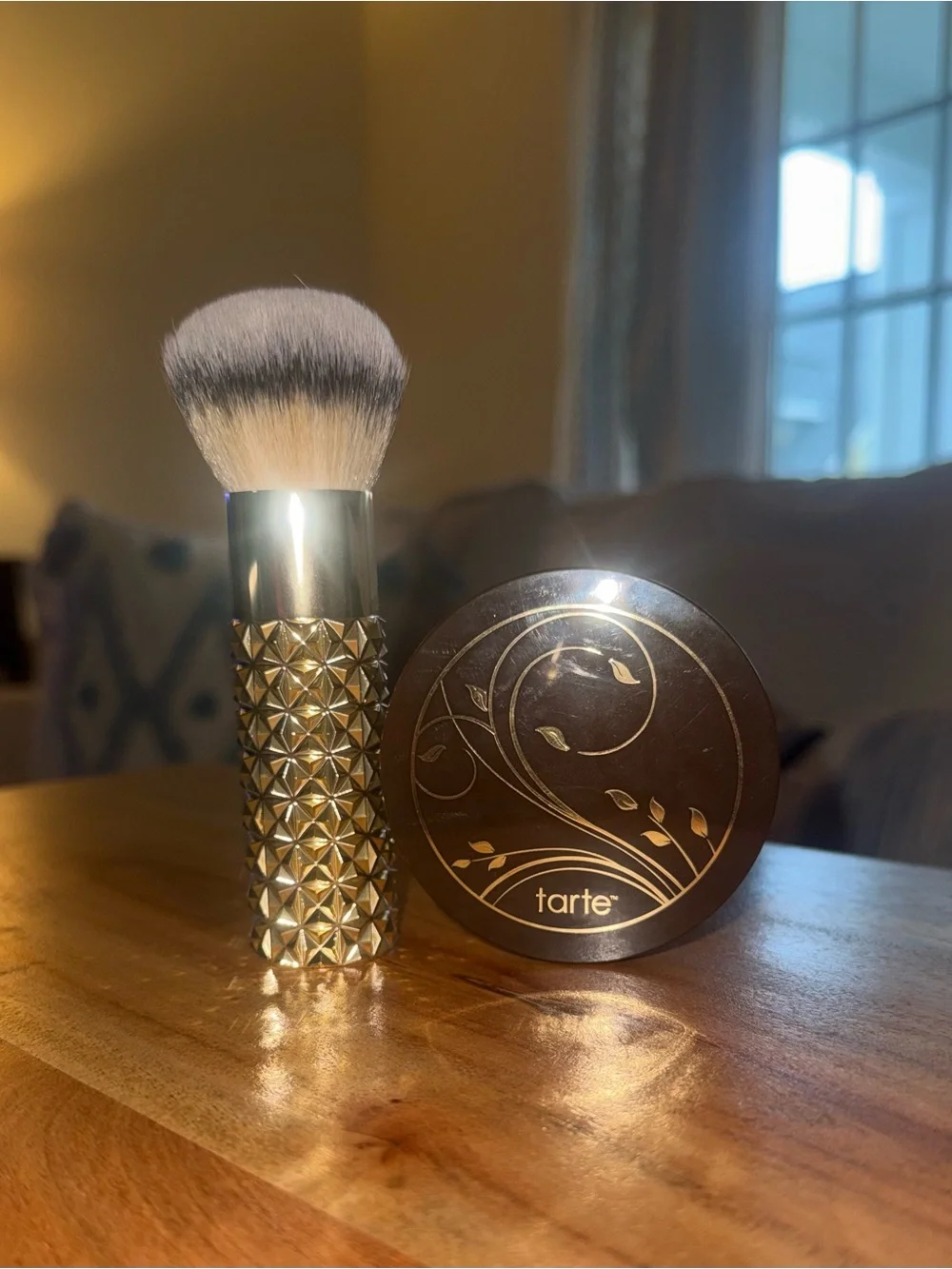 Tarte Amazonian clay smoothing balm-MEDIUM and Tarte brush